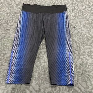 Champion athletic capris size xxl